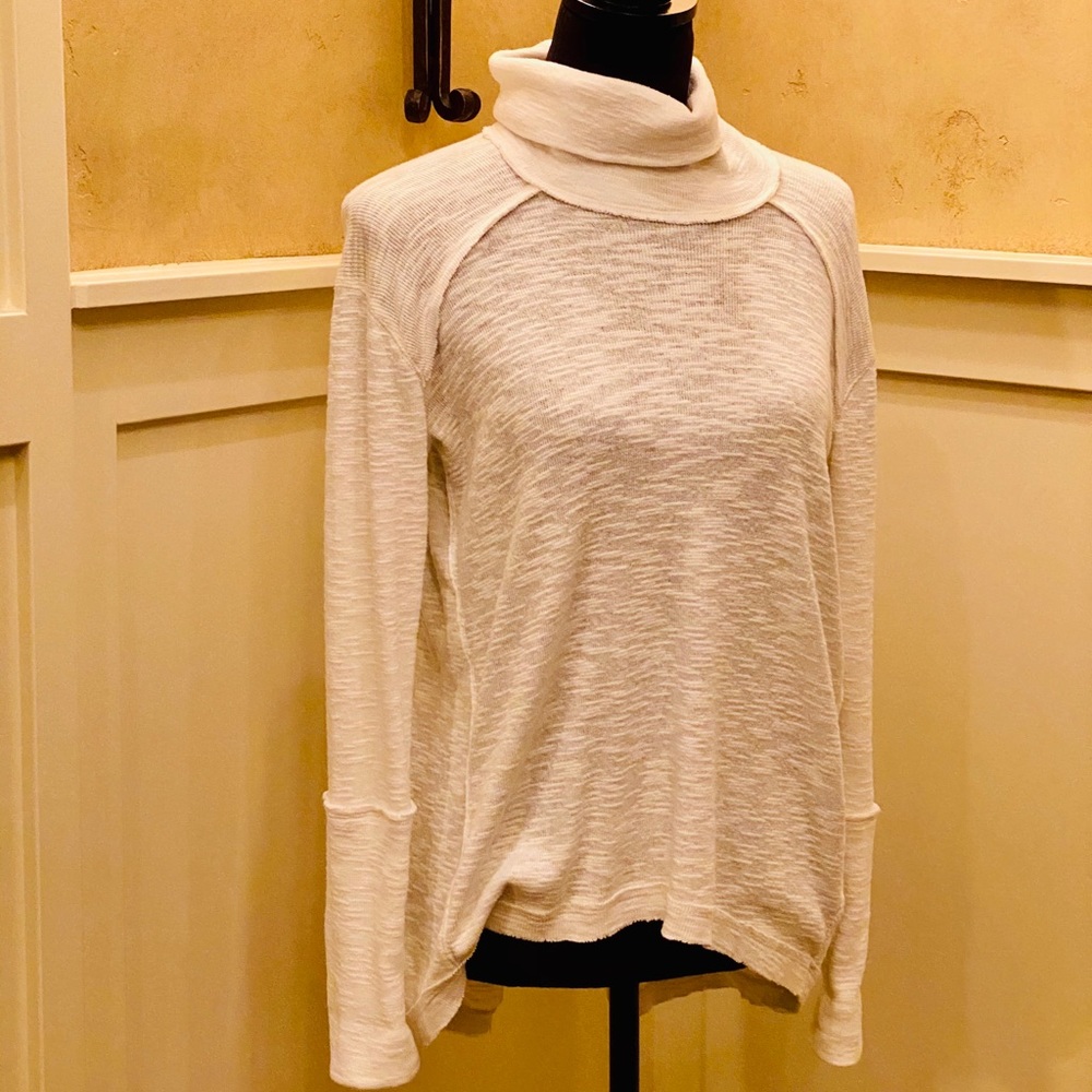 WE THE FREE IVORY STONE COLD TURTLENECK!